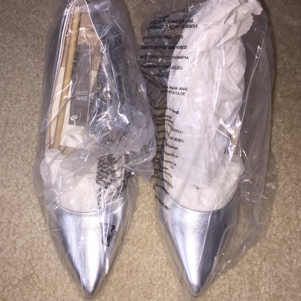 H&M Silver Leather Pumps